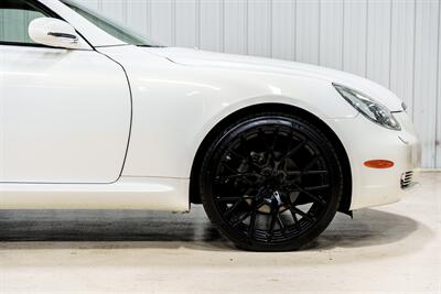2005 Lexus SC 430 - Photo 12 - Sylvania, OH 43560