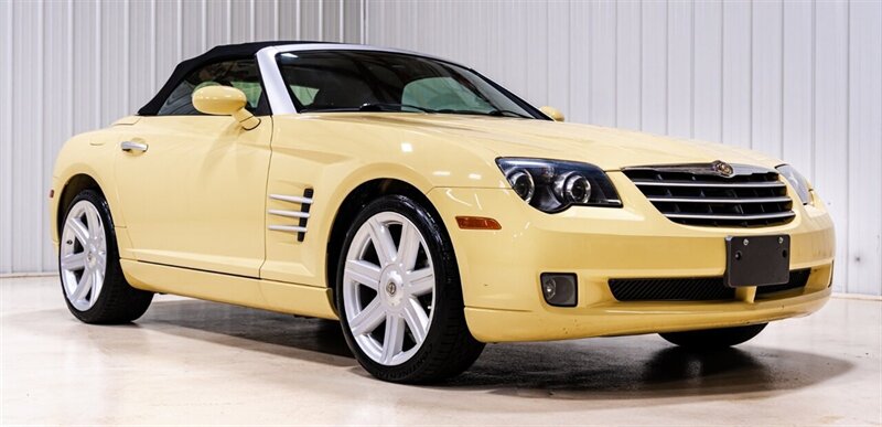 2005 Chrysler Crossfire Limited  