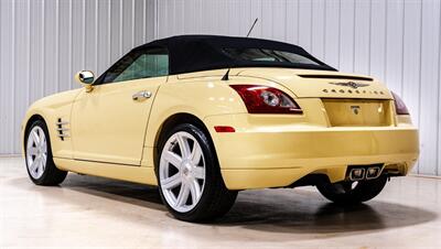 2005 Chrysler Crossfire Limited   - Photo 6 - Sylvania, OH 43560