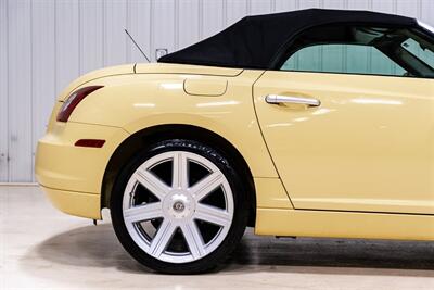 2005 Chrysler Crossfire Limited   - Photo 9 - Sylvania, OH 43560