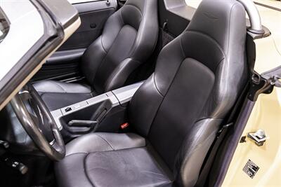 2005 Chrysler Crossfire Limited   - Photo 18 - Sylvania, OH 43560