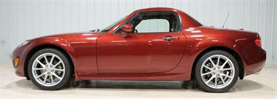 2009 Mazda MX-5 Miata Sport Grand Touring - Photo 2 - Sylvania, OH 43560