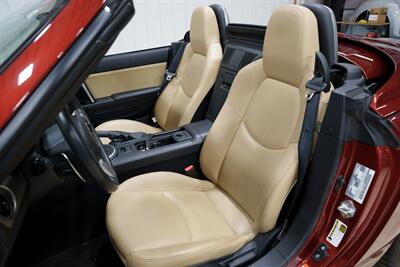 2009 Mazda MX-5 Miata Sport Grand Touring - Photo 23 - Sylvania, OH 43560