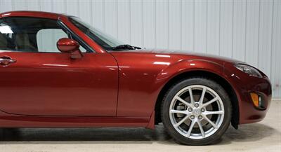 2009 Mazda MX-5 Miata Sport Grand Touring - Photo 13 - Sylvania, OH 43560
