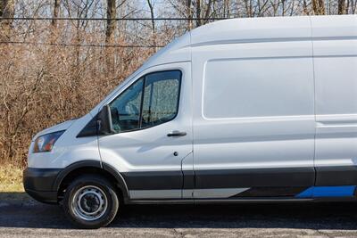 2016 Ford Transit 350   - Photo 13 - Sylvania, OH 43560