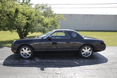 2002 Ford Thunderbird Deluxe   - Photo 5 - Sylvania, OH 43560