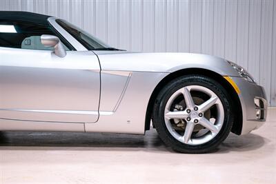 2008 Saturn SKY   - Photo 11 - Sylvania, OH 43560