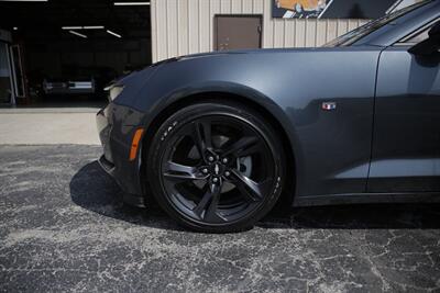 2019 Chevrolet Camaro LT   - Photo 13 - Sylvania, OH 43560