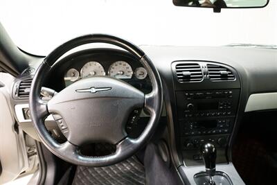 2004 Ford Thunderbird Deluxe - Photo 9 - Sylvania, OH 43560