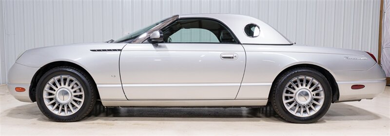 2004 Ford Thunderbird Deluxe  