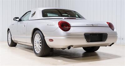 2004 Ford Thunderbird Deluxe - Photo 5 - Sylvania, OH 43560