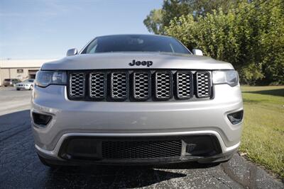 2018 Jeep Grand Cherokee Altitude   - Photo 3 - Sylvania, OH 43560