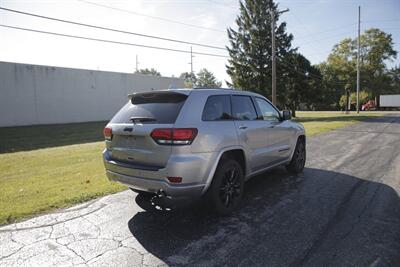 2018 Jeep Grand Cherokee Altitude   - Photo 8 - Sylvania, OH 43560