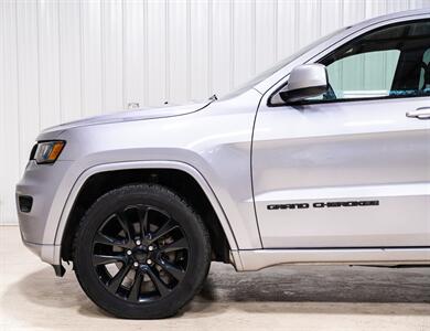 2018 Jeep Grand Cherokee Altitude   - Photo 4 - Sylvania, OH 43560