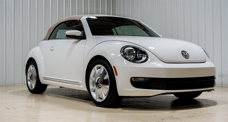 2013 Volkswagen Beetle Convertible 2.5L PZEV  