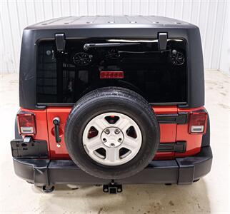 2015 Jeep Wrangler Unlimited Sport - Photo 7 - Sylvania, OH 43560