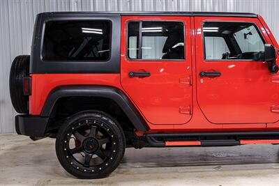 2015 Jeep Wrangler Unlimited Sport - Photo 17 - Sylvania, OH 43560