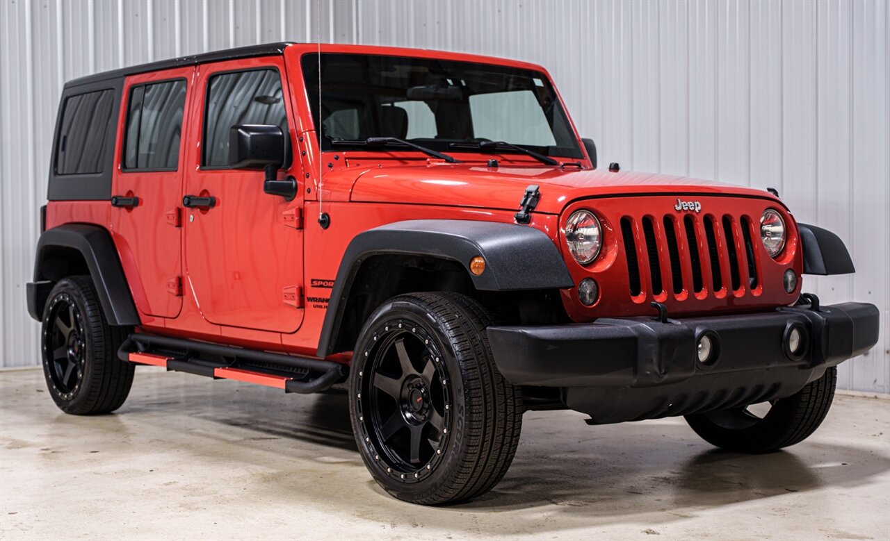 2015 Jeep Wrangler Unlimited Sport   - Photo 1 - Sylvania, OH 43560