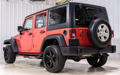 2015 Jeep Wrangler Unlimited Sport - Photo 5 - Sylvania, OH 43560