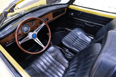 1971 Volkswagen Karmann Ghia Convertible   - Photo 35 - Sylvania, OH 43560