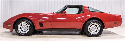 1982 Chevrolet Corvette - Photo 2 - Sylvania, OH 43560