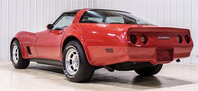 1982 Chevrolet Corvette - Photo 5 - Sylvania, OH 43560