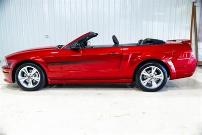 2008 Ford Mustang GT Deluxe  California Special - Photo 6 - Sylvania, OH 43560