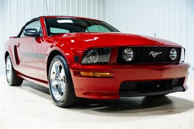 2008 Ford Mustang GT Deluxe  California Special - Photo 1 - Sylvania, OH 43560