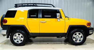 2007 Toyota FJ Cruiser 4dr SUV  