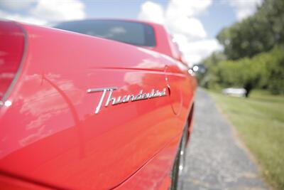 2002 Ford Thunderbird Deluxe   - Photo 6 - Sylvania, OH 43560