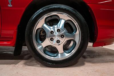 1996 Ford Mustang SVT Cobra   - Photo 24 - Sylvania, OH 43560