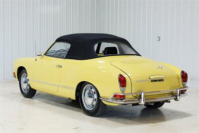 1970 Volkswagen Karmann Ghia   - Photo 7 - Sylvania, OH 43560