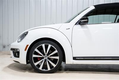 2014 Volkswagen Beetle Convertible R-Line PZEV - Photo 3 - Sylvania, OH 43560