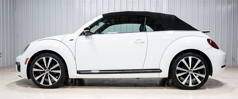 2014 Volkswagen Beetle Convertible R-Line PZEV  