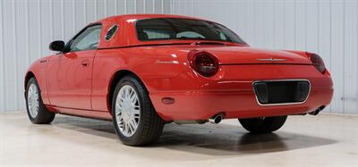 2002 Ford Thunderbird Deluxe - Photo 5 - Sylvania, OH 43560