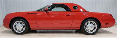 2002 Ford Thunderbird Deluxe - Photo 2 - Sylvania, OH 43560