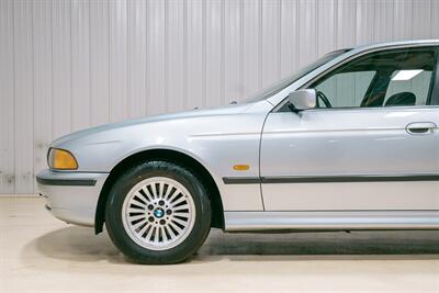 1997 BMW 540i   - Photo 4 - Sylvania, OH 43560