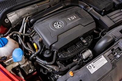 2014 Volkswagen Beetle Convertible R-Line   - Photo 28 - Sylvania, OH 43560