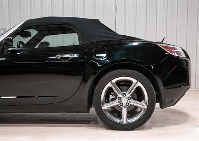 2008 Saturn SKY Red Line   - Photo 3 - Sylvania, OH 43560