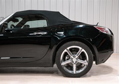 2008 Saturn SKY Red Line   - Photo 3 - Sylvania, OH 43560
