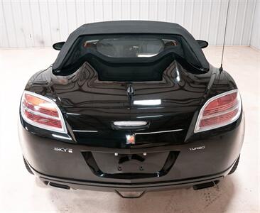 2008 Saturn SKY Red Line   - Photo 6 - Sylvania, OH 43560