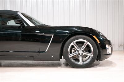 2008 Saturn SKY Red Line   - Photo 10 - Sylvania, OH 43560