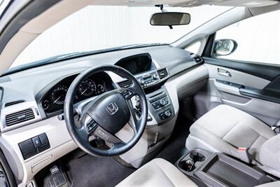2014 Honda Odyssey LX   - Photo 13 - Sylvania, OH 43560