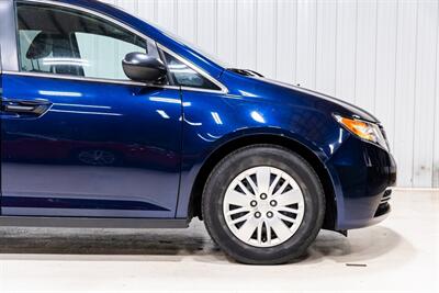 2014 Honda Odyssey LX   - Photo 10 - Sylvania, OH 43560