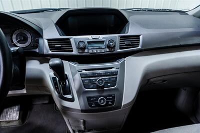 2014 Honda Odyssey LX   - Photo 20 - Sylvania, OH 43560