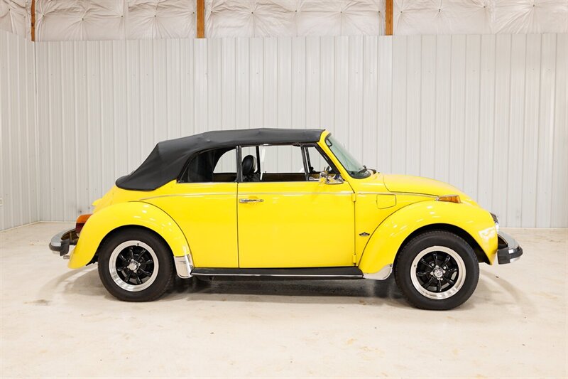 1975 Volkswagen Beetle-Classic  