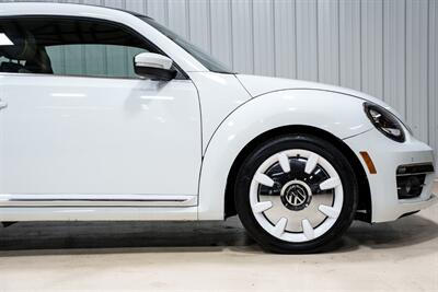 2019 Volkswagen Beetle-Classic 2.0T S - Photo 17 - Sylvania, OH 43560
