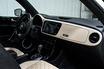 2019 Volkswagen Beetle-Classic 2.0T S - Photo 19 - Sylvania, OH 43560
