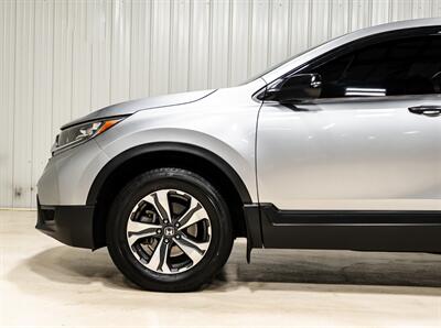 2018 Honda CR-V LX   - Photo 4 - Sylvania, OH 43560