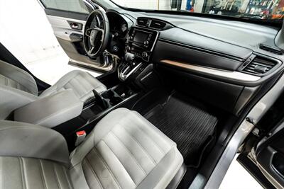 2018 Honda CR-V LX   - Photo 13 - Sylvania, OH 43560